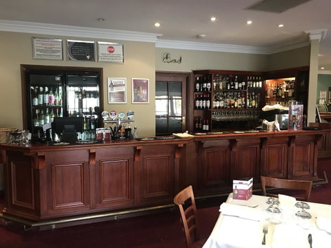 St Francis Winery - Dalby Accommodation 23