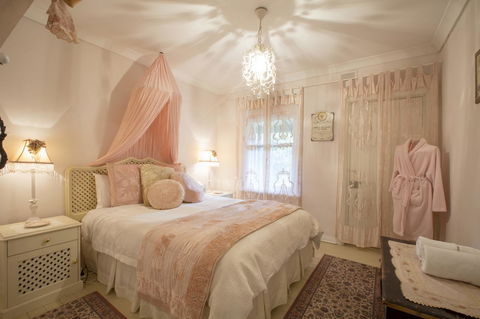 Jasmine\'s Barossa Valley Cottage - Dalby Accommodation 6