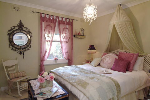 Jasmine\'s Barossa Valley Cottage - Dalby Accommodation 7