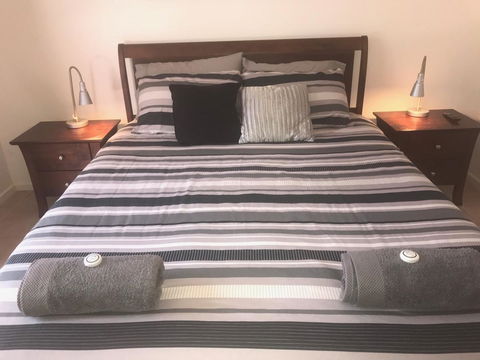 Island Break - Dalby Accommodation 9