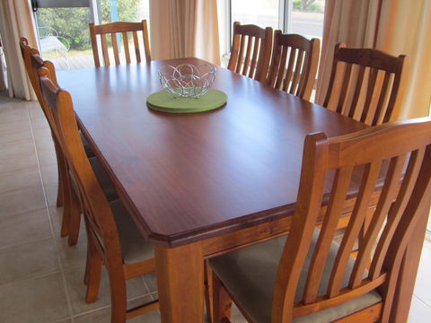 Island Break - Dalby Accommodation 4