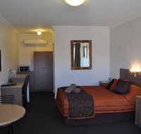 Augusta Courtyard Motel - Dalby Accommodation