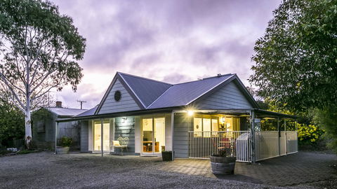 One Tree Bed And Breakfast - Dalby Accommodation 0