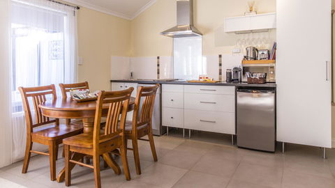 One Tree Bed And Breakfast - Dalby Accommodation 18