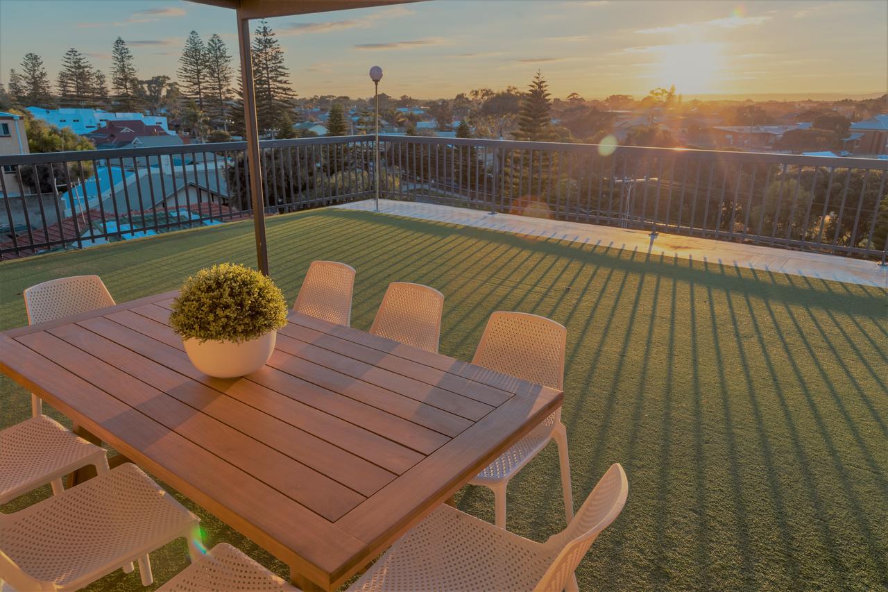 Henley Beach South SA Dalby Accommodation