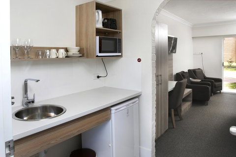 Aston Motel Yamba - Dalby Accommodation 35