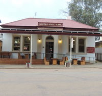 Wozza's BB - Dalby Accommodation