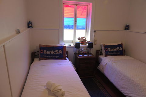 Wozza's B&B - Dalby Accommodation 9
