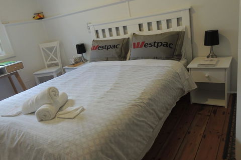 Wozza's B&B - Dalby Accommodation 38