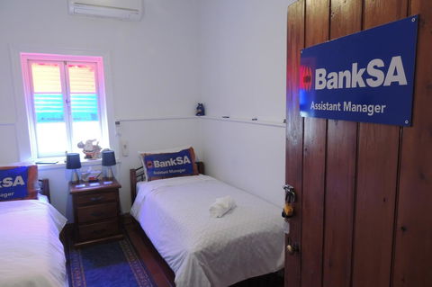 Wozza's B&B - Dalby Accommodation 7