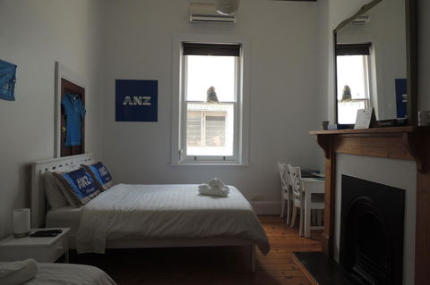 Wozza's B&B - Dalby Accommodation 32