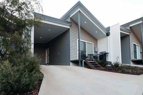 Villa Sedici @ Cape Villas Dunsborough - Dalby Accommodation 15