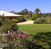 Rayanne Homestead - Dalby Accommodation