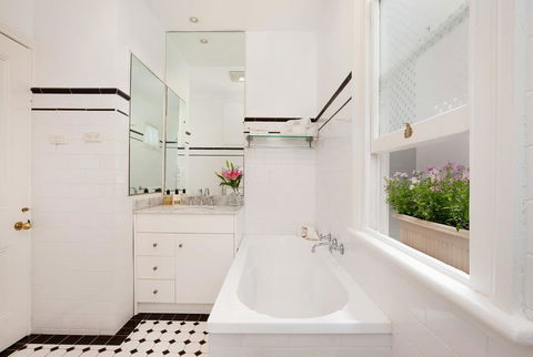 Stunning Terrace In Centennial Park - Dalby Accommodation 17