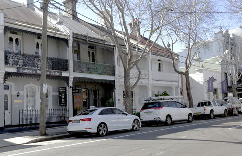 Stunning Terrace In Centennial Park - Dalby Accommodation 5