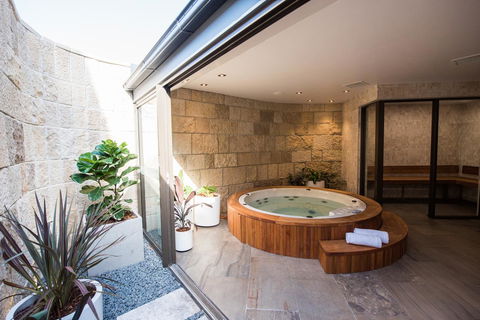 Anchorage Port Stephens - Dalby Accommodation 13