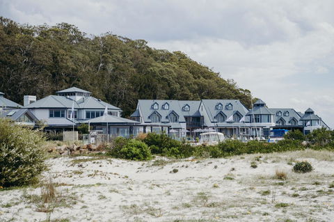 Anchorage Port Stephens - Dalby Accommodation 4
