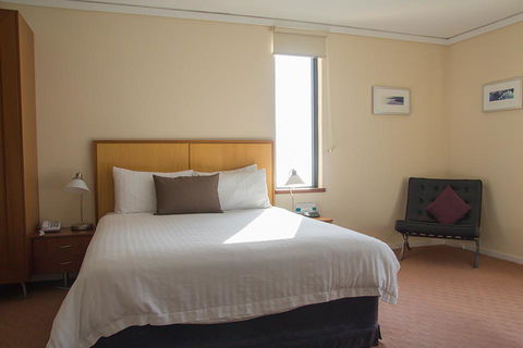 Ocean Beach Hotel - Dalby Accommodation 1