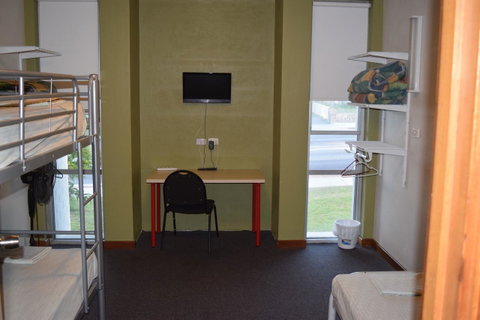 Beatty Lodge - Dalby Accommodation 12