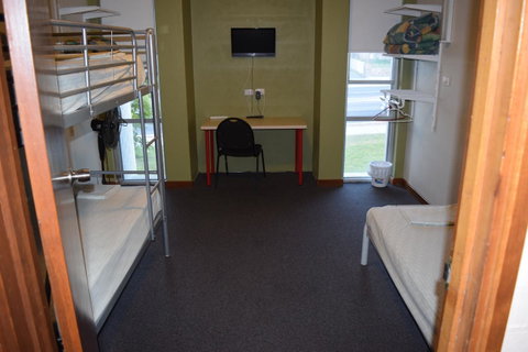 Beatty Lodge - Dalby Accommodation 8