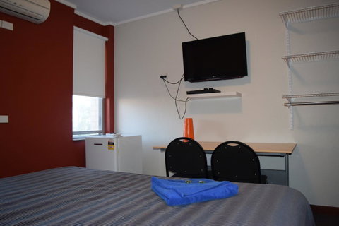 Beatty Lodge - Dalby Accommodation 17