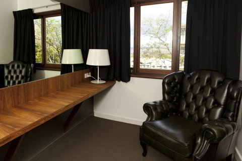 Riverview On Mount Street - Dalby Accommodation 3