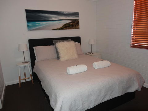 Archipelago Apartments Esperance - Dalby Accommodation 14