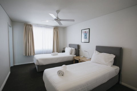 Canal Rocks Beachfront Apartments - Dalby Accommodation 41