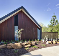Margaret River Bungalows - Dalby Accommodation