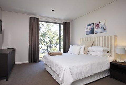 Aqua Resort Busselton - Dalby Accommodation 9
