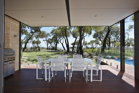 Aqua Resort Busselton - Dalby Accommodation 10