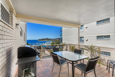 Laman Lodge, Unit 2, 15 Laman Street - Dalby Accommodation 13