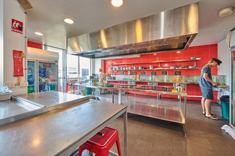 Nomads Byron Bay Backpackers - Dalby Accommodation 8