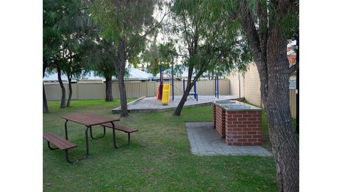 FortyThree - Oceanside Retreat Busselton - Dalby Accommodation 35