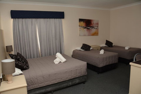 Ben Chifley Motor Inn - Dalby Accommodation 16