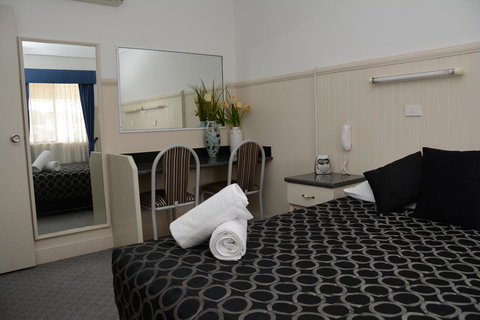 Ben Chifley Motor Inn - Dalby Accommodation 18