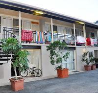 Sundial Holiday Units - Dalby Accommodation