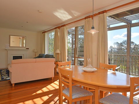 Villa 2br Prosecco Villa Located Within Cypress Lakes Resort - Dalby Accommodation 5