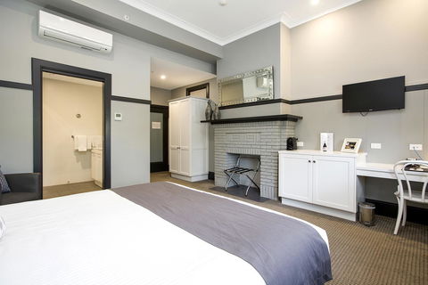 CH Boutique Hotel & Apartments, Ascend Hotel Collection - Dalby Accommodation 21