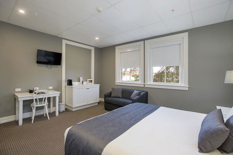 CH Boutique Hotel & Apartments, Ascend Hotel Collection - Dalby Accommodation 18