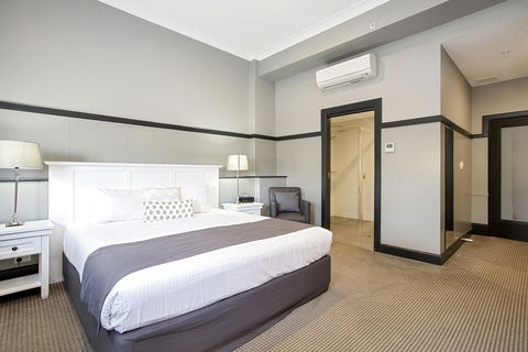 CH Boutique Hotel & Apartments, Ascend Hotel Collection - Dalby Accommodation 22