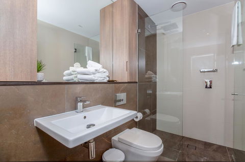 DD Apartments On Day - Dalby Accommodation 17