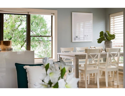 Beachside Getaway In Freshie W Parking - Dalby Accommodation 3