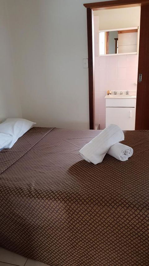 Glenwood Tourist Park & Motel - Dalby Accommodation 1