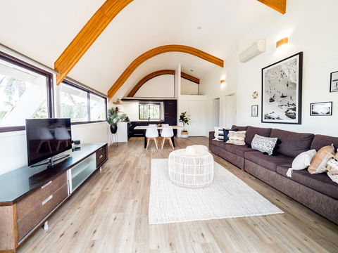 Waves Byron Bay - Dalby Accommodation 8