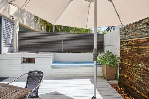Waves Byron Bay - Dalby Accommodation 37