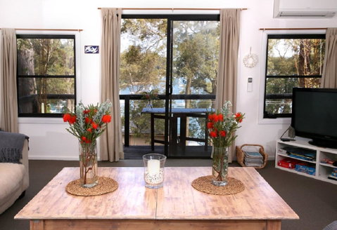 Refuge Cove On Pittwater - Dalby Accommodation 3