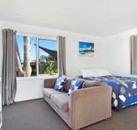 Huskisson Holiday Motel Cabins - Dalby Accommodation