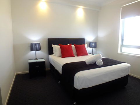 Pacific Marina Apartments - Dalby Accommodation 36