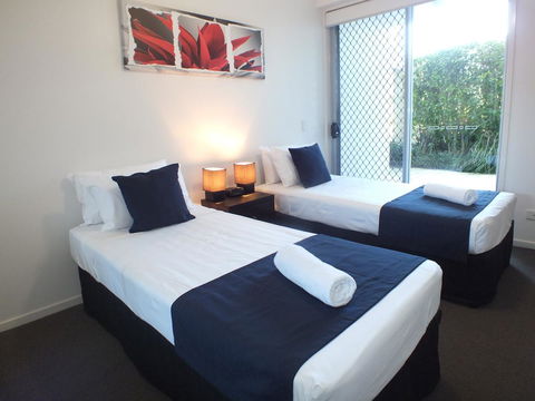 Pacific Marina Apartments - Dalby Accommodation 39